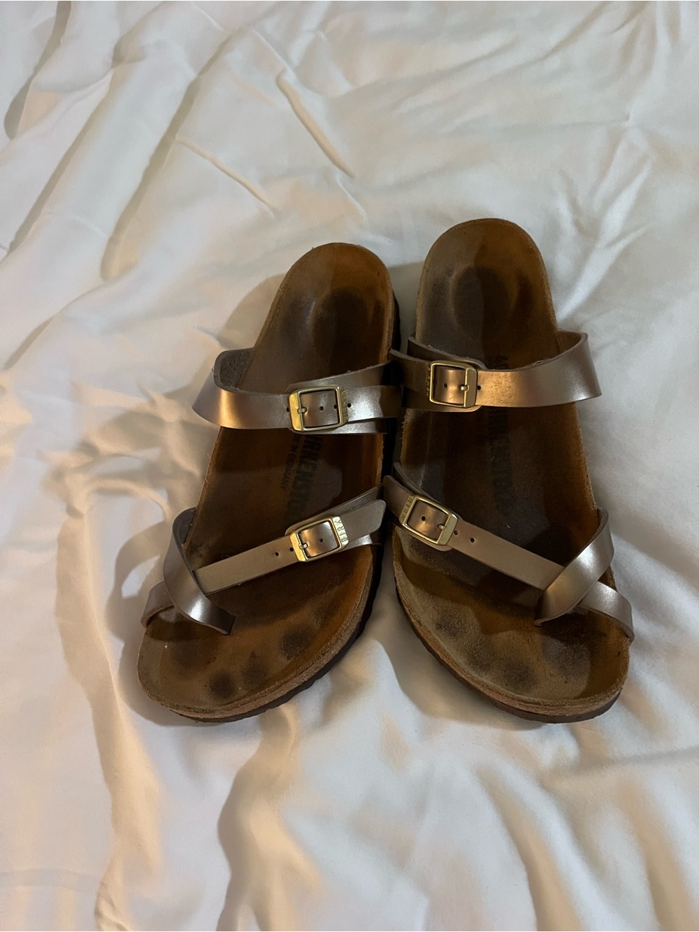 Birkenstock Metallic Bronze Double-Strap Toe-Loop Sandals sz 40